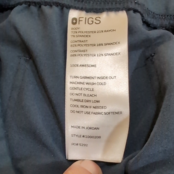 Fig's Women's Navy Scrub Pants - Picture 5 of 10